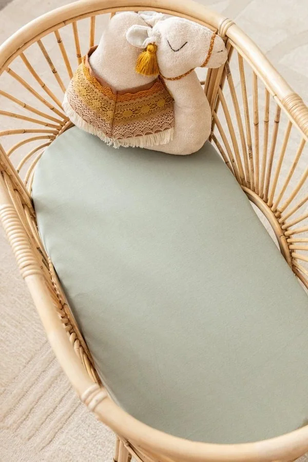Kiin. Baby Organic Change Pad Bassinet Sheet Hello Blossom Bouquets